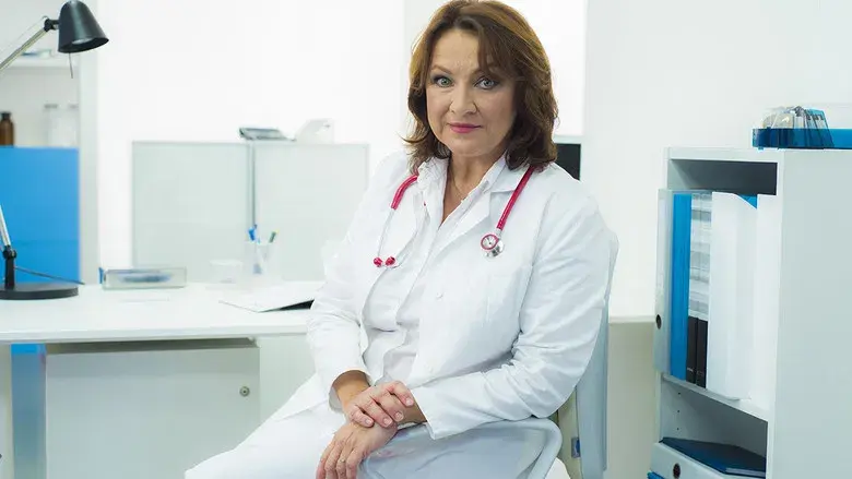 Ordinace v růžové zahradě - Fondo