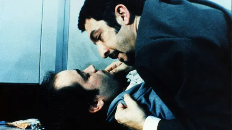 Nueve reinas - Fondo