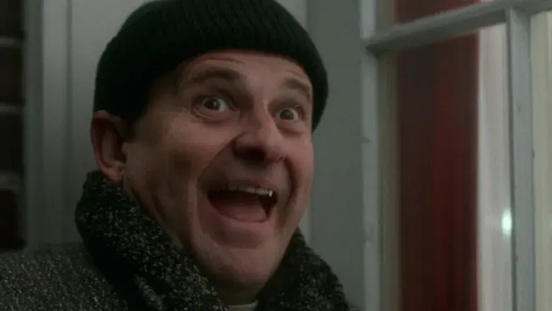 Solo en casa - Fondo