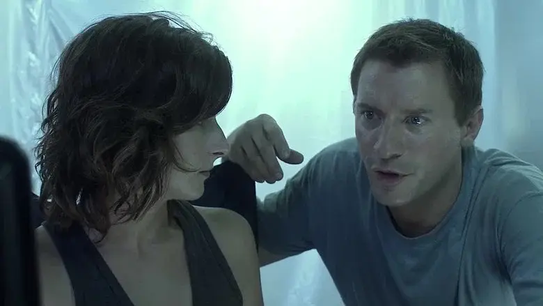 Hormigas asesinas (The Hive) - Fondo