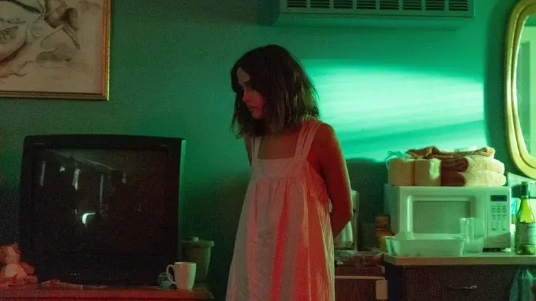 Si pudiera, te daría una patada - Fondo