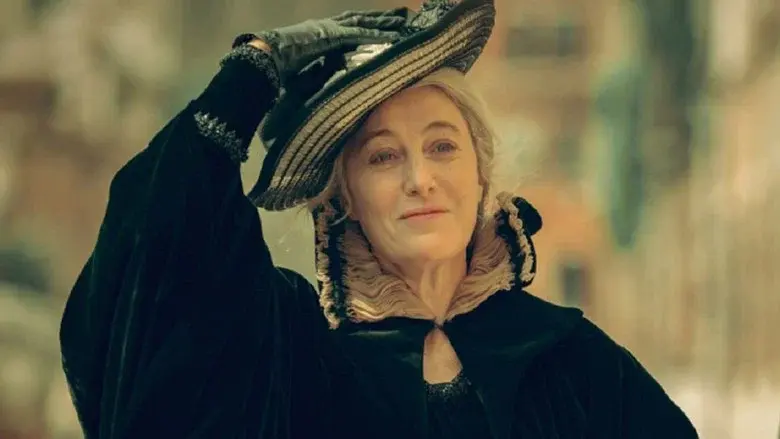 Eleonora Duse, La Divina - Fondo