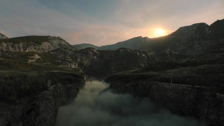 El abismo secreto - Fondo
