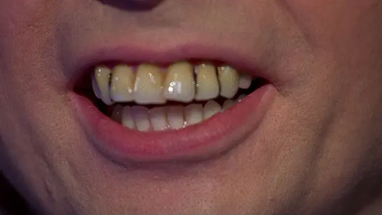 Austin Powers: Misterioso agente internacional - Fondo