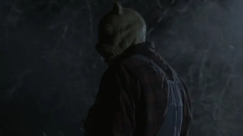 Winnie the Pooh 2: El bosque sangriento - Fondo