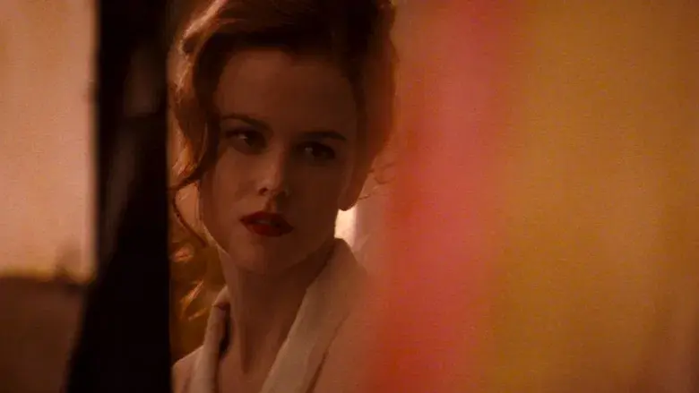 Moulin Rouge - Fondo