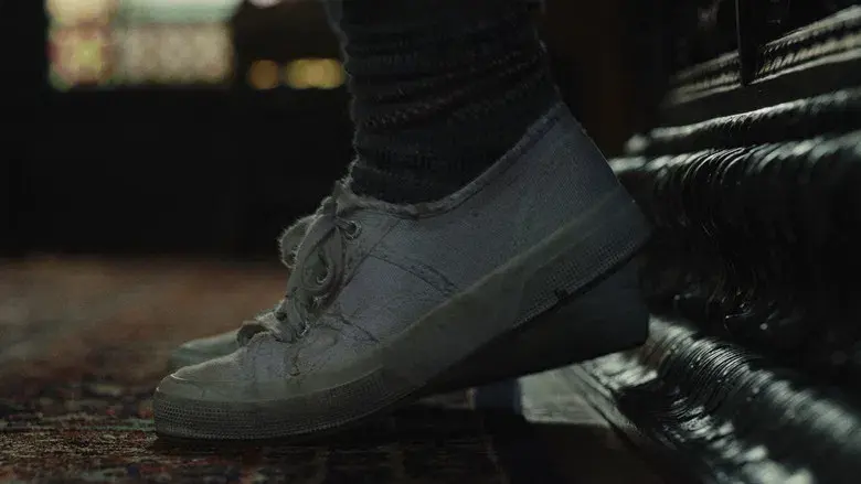 Puñales por la espalda - Fondo