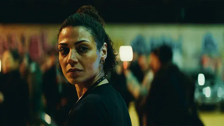 KRANK: Berlín al límite - Fondo