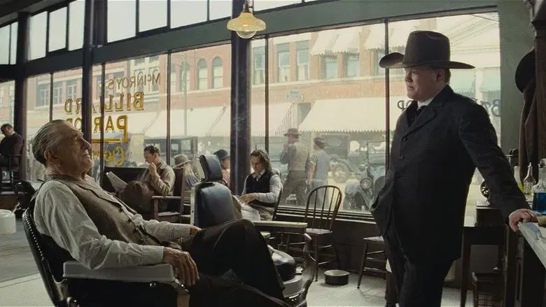 Los asesinos de la luna - Fondo