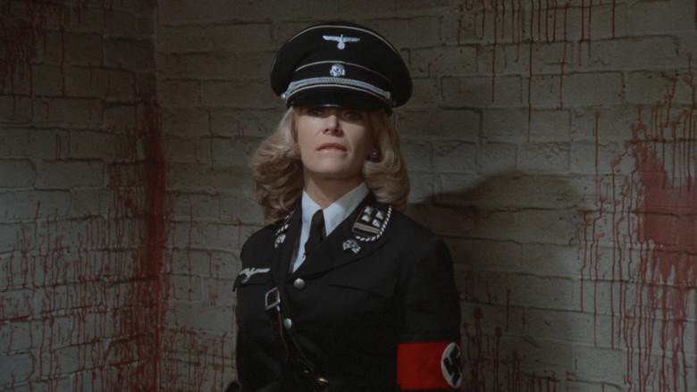 Ilsa, la loba de las SS - Fondo