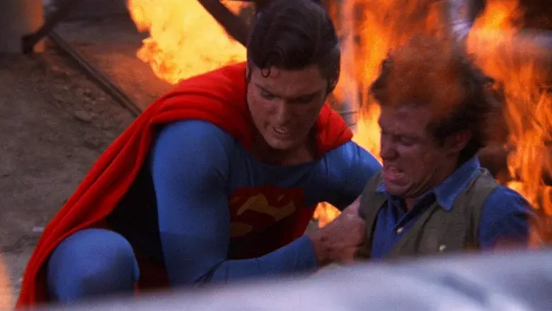 Superman III - Fondo
