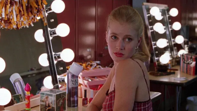 Muérete bonita - Fondo