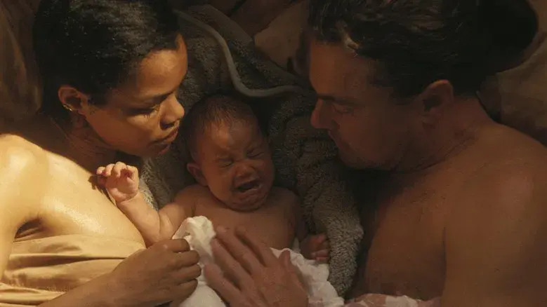 Una batalla tras otra - Fondo