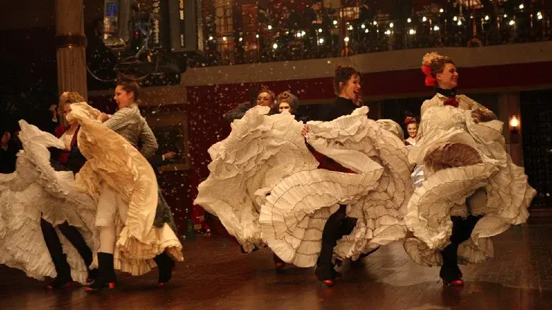 Misterio en el Moulin Rouge - Fondo