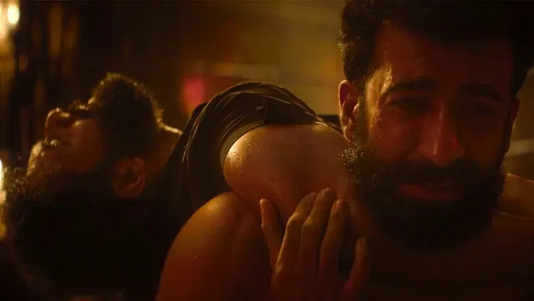 Chatha Pacha: The Ring of Rowdies - Fondo