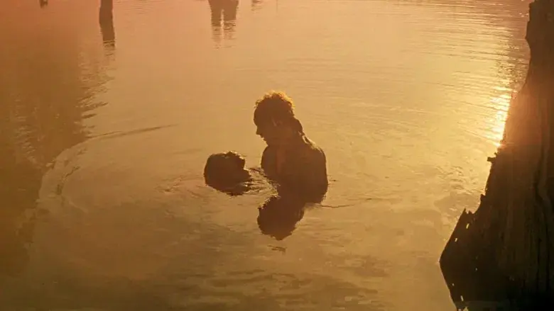 Apocalypse Now - Fondo