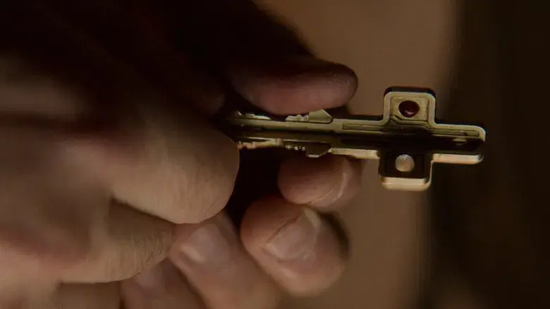 Misión: Imposible - Sentencia mortal parte uno - Fondo