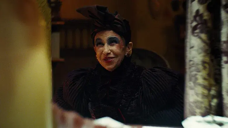 Pobres criaturas - Fondo