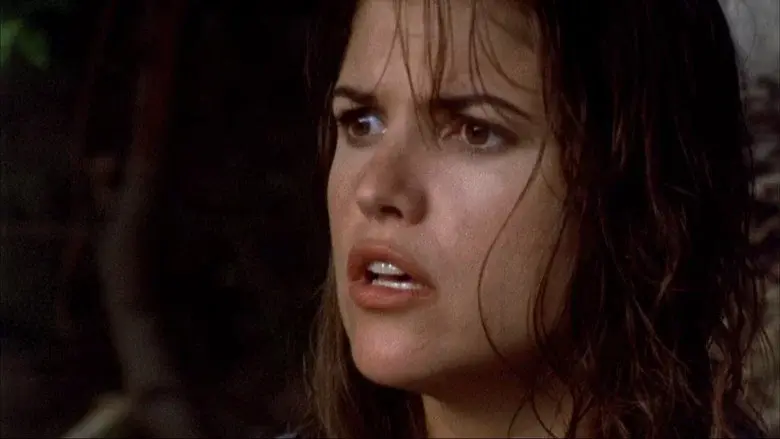 Guyver: Dark Hero - Fondo