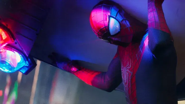The Amazing Spider-Man 2: El poder de Electro - Fondo