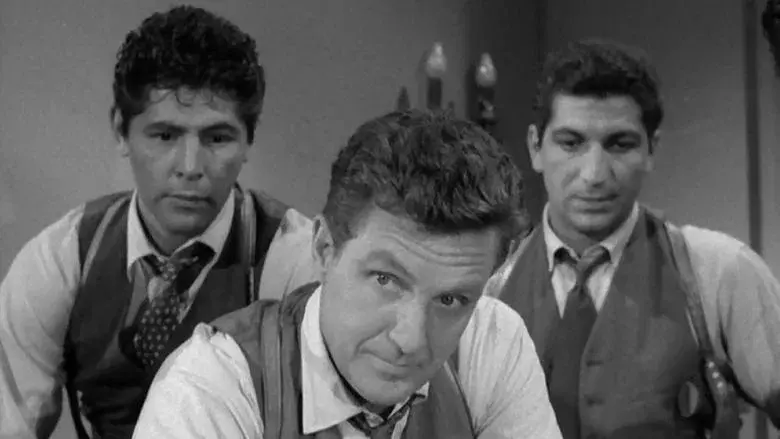 Los Intocables - Fondo