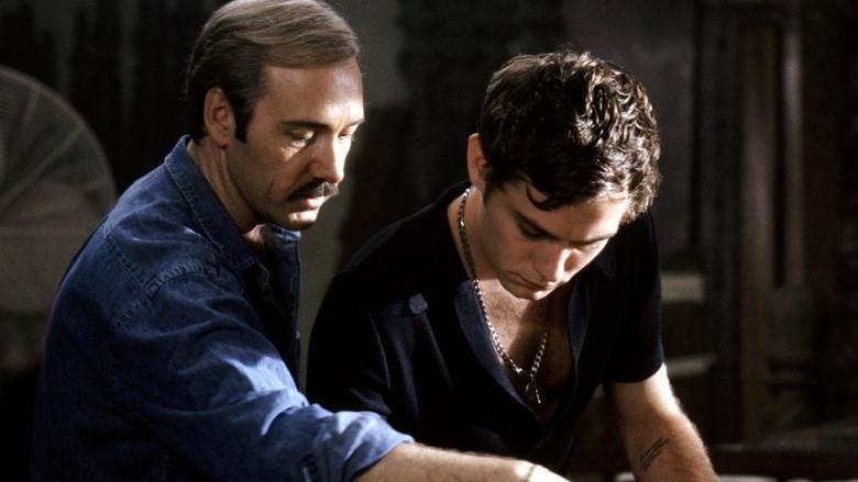 Medianoche en el jardín del bien y del mal - Fondo