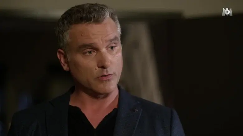 Garage Sale Mysteries: Murder In D Minor - Fondo