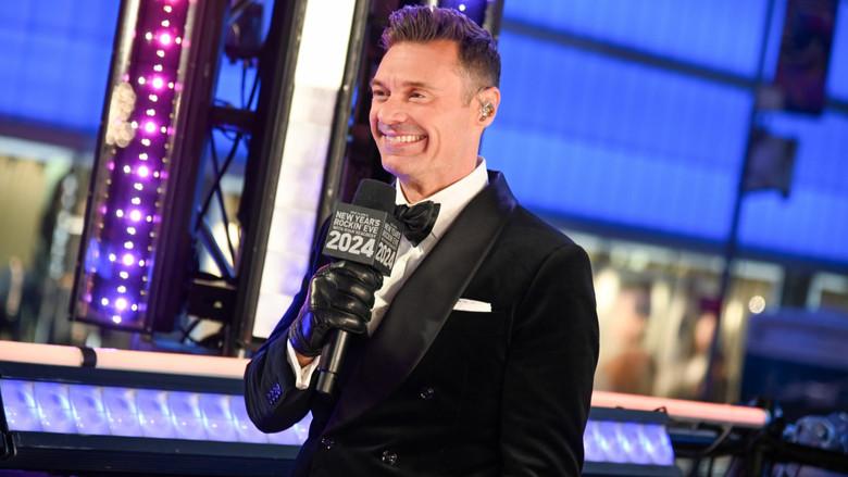 Dick Clark's New Year's Rockin' Eve with Ryan Seacrest - Backdrop