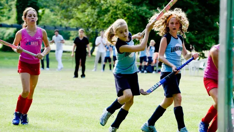 Hanni & Nanni - Fondo