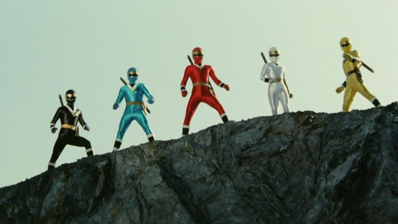 Ninja Sentai Kakuranger: The Movie - Fondo