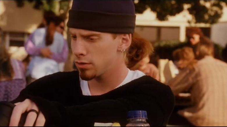 The Day My Parents Ran Away - Fondo