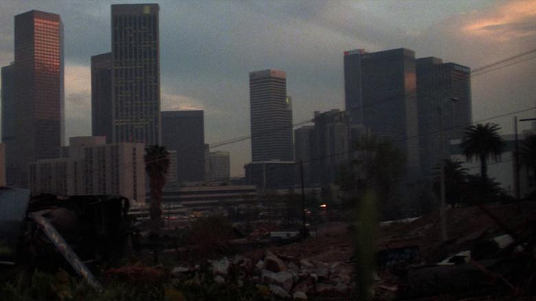 Están vivos - Fondo