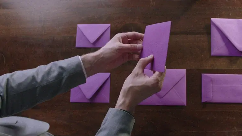 The Beta Test - Fondo