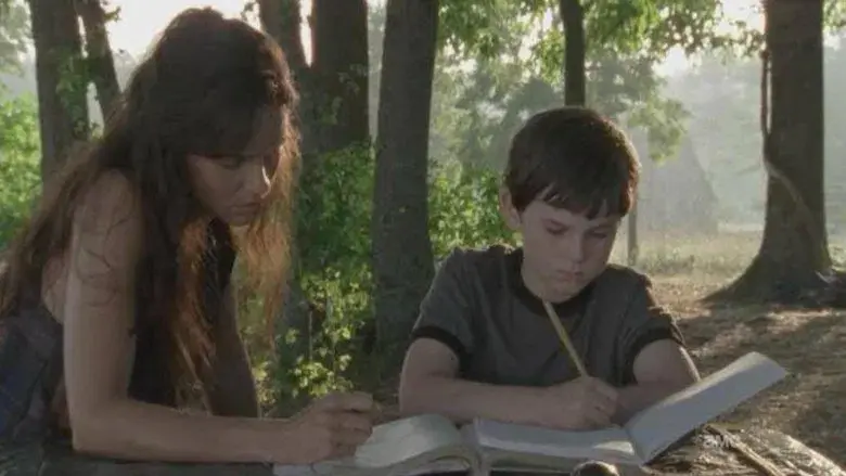 The Walking Dead - Fondo