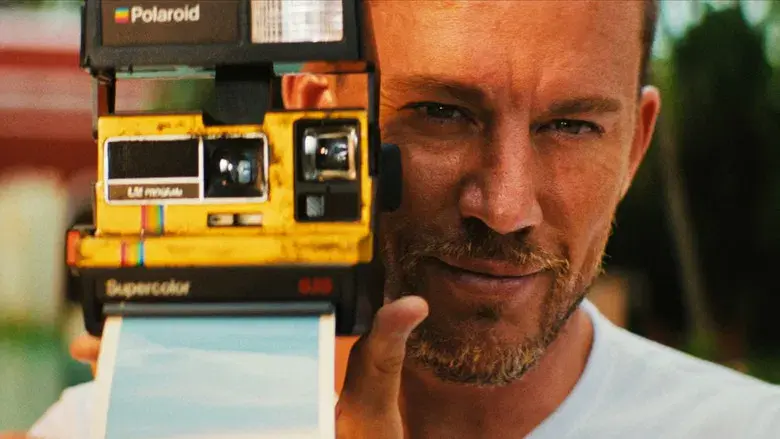 Parpadea dos veces - Fondo