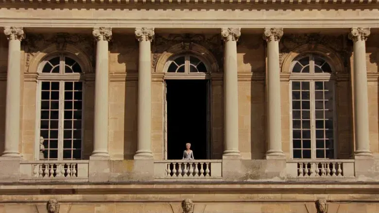 María Antonieta - Fondo