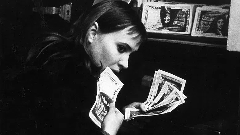 Banda aparte - Fondo