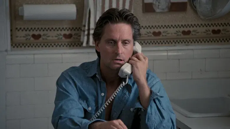 Atracción fatal - Fondo