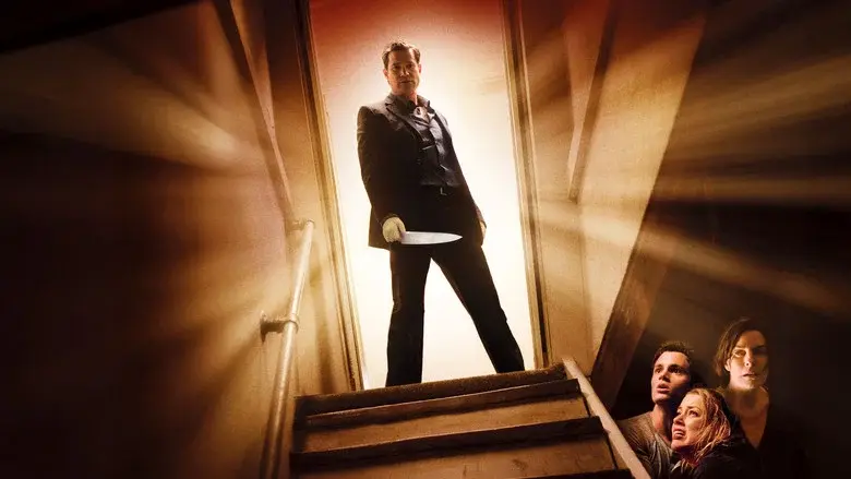 El padrastro - Fondo