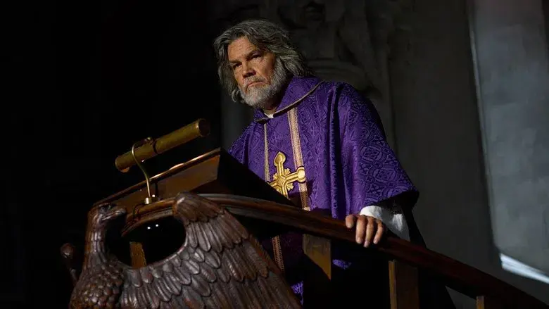 Puñales por la espalda: De entre los muertos - Fondo