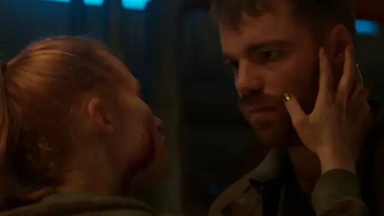 Strangers: Capítulo 3 - Fondo