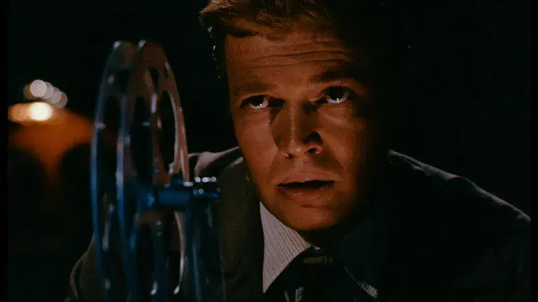 Made in England: The Films of Powell and Pressburger - Fondo