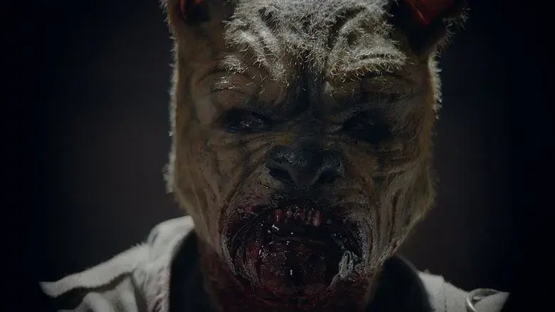 Winnie the Pooh 2: El bosque sangriento - Fondo