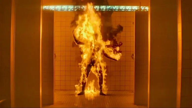 Whistle: El silbido del mal - Fondo