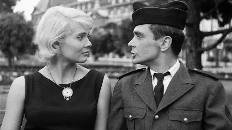 Cleo de 5 a 7 - Fondo