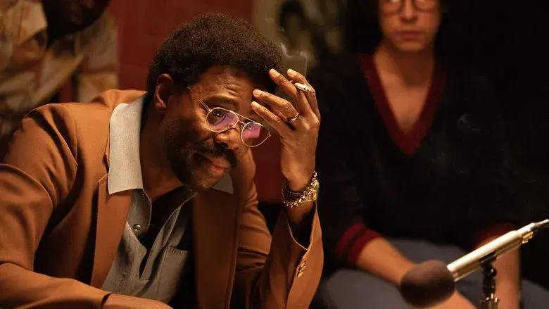 Dead Man's Wire - Fondo