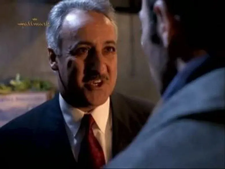 Callado como una momia