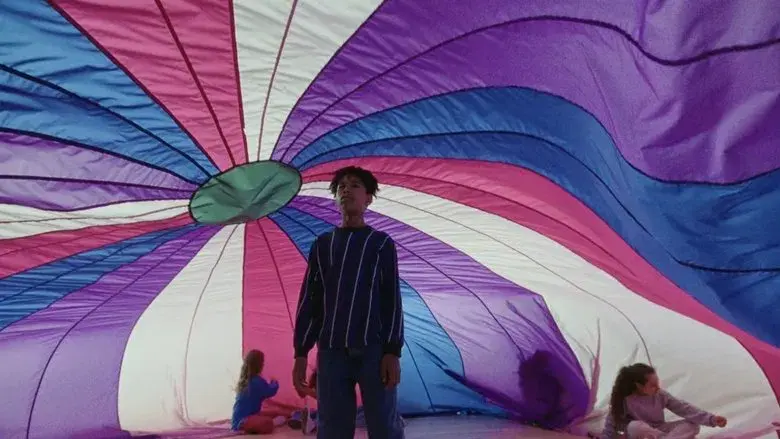 El brillo de la televisión - Fondo