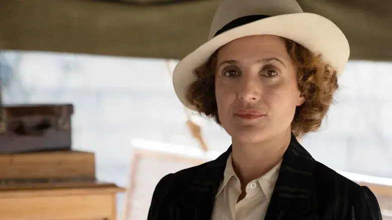 Agatha y la maldición de Ishtar - Fondo