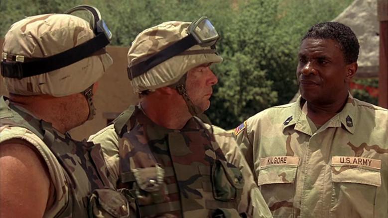 Fuerzas (Des)armadas - Fondo